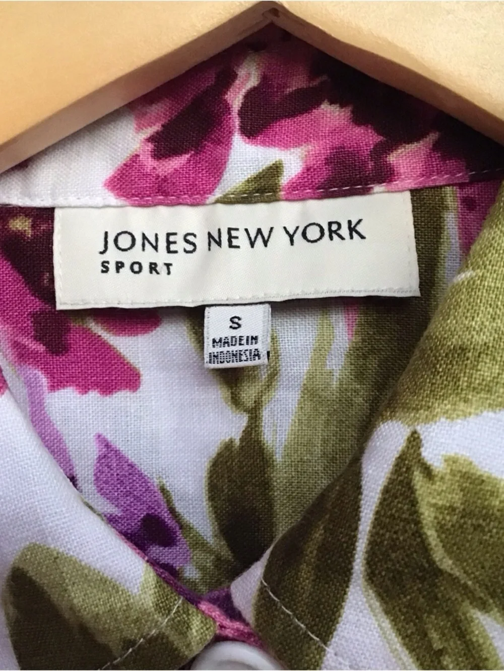Jones New York White Linen Blouse with Pink & Green Floral Print - Picture 3 of 4